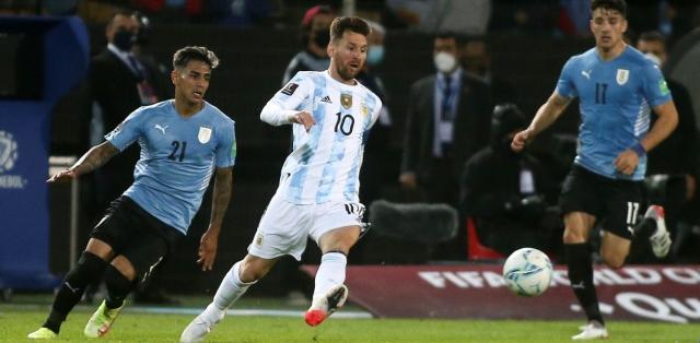 博鱼电竞APP-阿根廷队没让梅西首发，还是给了巴黎面子的