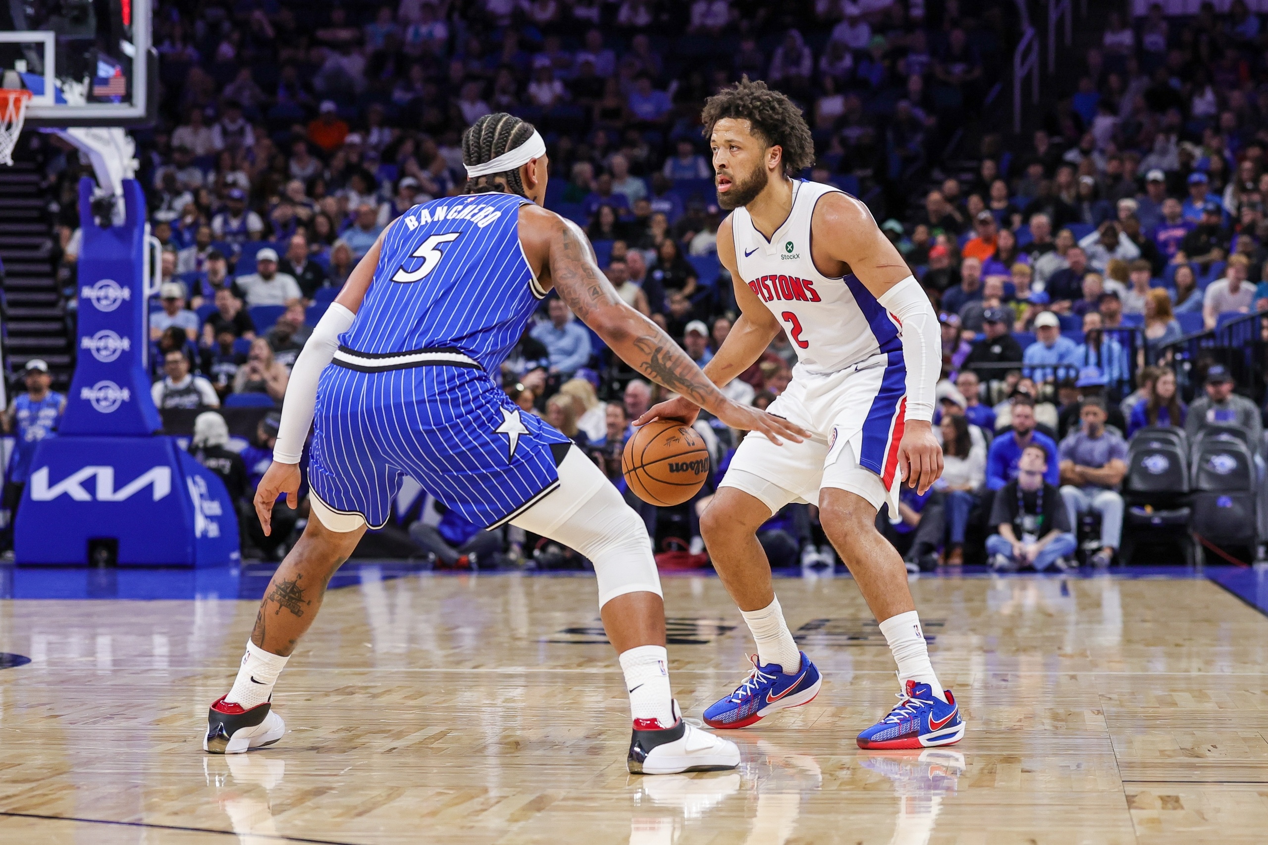博鱼电竞官方网站-NBA彩经：活塞胜魔术 太阳再输雷霆 老鹰击败尼克斯 掘金有望擒狼